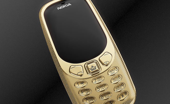 Nokia 3310 bản Putin-Trump bằng titan và vàng 24K giá siêu đắt - 3