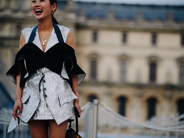 Mặc đẹp mà không muốn “thủng ví” phải nhớ 4 mẹo sau