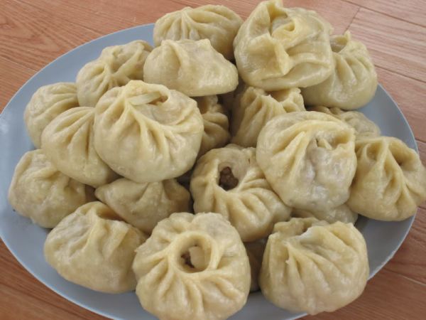 Thực khách choáng váng bất ngờ trước những món đặc sản Mông Cổ này - 2