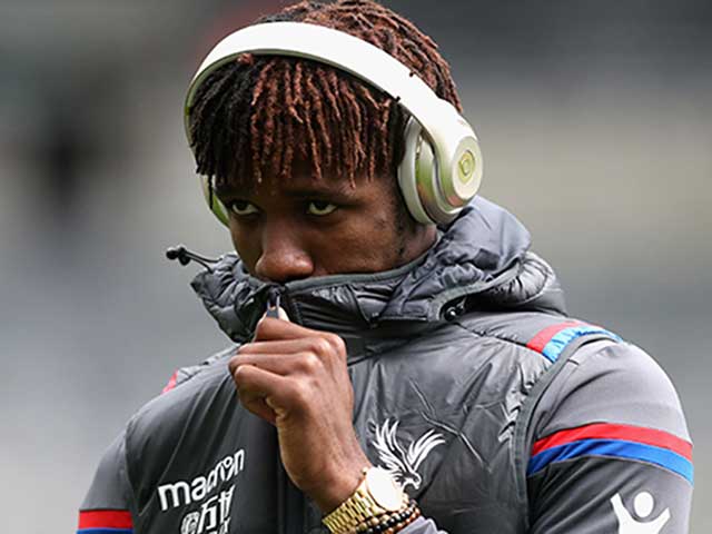 Chuyển nhượng HOT 3/8: Chelsea sắp c&oacute; Wilfried Zaha
