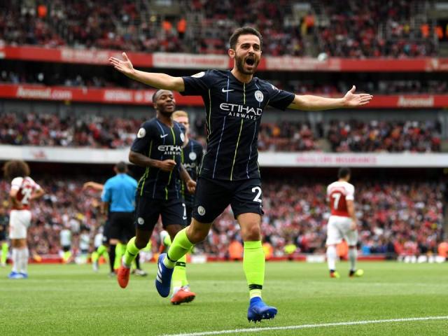 Man City hạ gục tướng mới Arsenal, Pep từ chối &ldquo;nhận tr&aacute;ch nhiệm&rdquo;