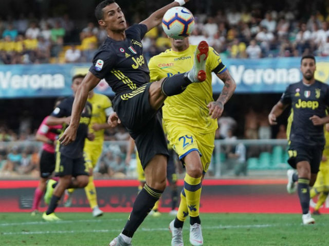 Ronaldo - Juventus ra qu&acirc;n Serie A h&uacute; v&iacute;a: Thầy mới b&ecirc;nh vực