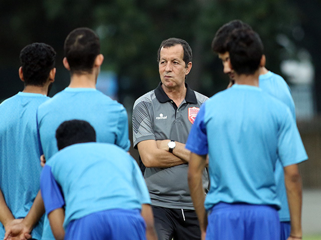 U23 Bahrain "nh&igrave;n trộm" U23 Việt Nam tập chiến thuật