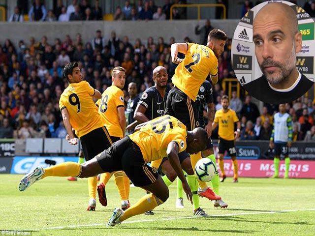 Man City bị "xử &eacute;p": Pep nổi giận "k&iacute;n đ&aacute;o", dễ bật khỏi Top 4