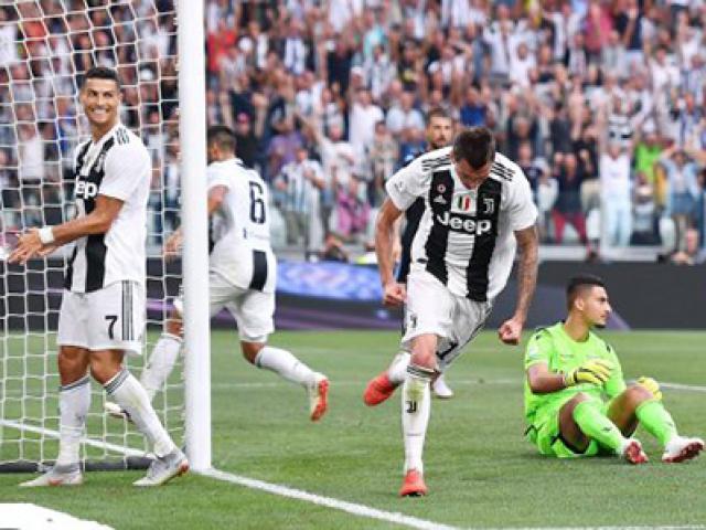 Ronaldo kh&aacute;t b&agrave;n thắng d&ugrave;ng cả tay chơi b&oacute;ng, fan Messi &ldquo;g&acirc;y chiến&rdquo;