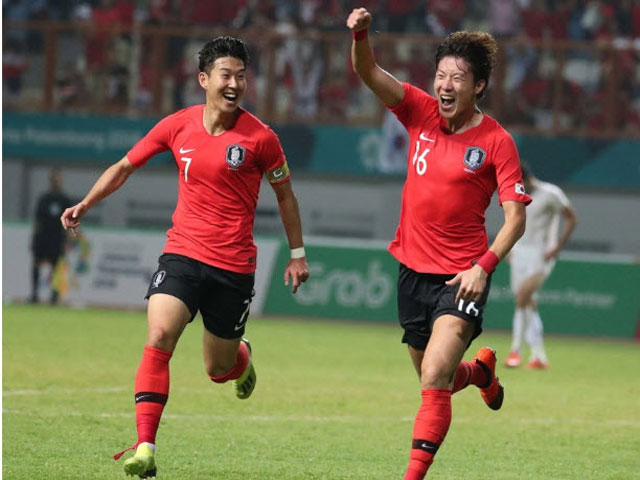 B&aacute;o H&agrave;n hiến kế "song tấu" Son - Hwang kho&eacute;t s&acirc;u điểm yếu của U23 VN