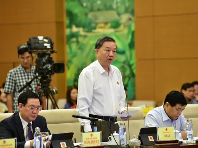 Bộ trưởng Tô Lâm lý giải việc đưa 7.000 phạm nhân đi làm việc cho doanh nghiệp Bộ trưởng Tô Lâm lý giải việc đưa 7.000 phạm nhân đi làm việc cho doanh nghiệp