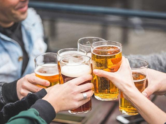 Uống bia rượu có dấu hiệu này, dừng ngay lập tức kẻo "hối không kịp" Uống bia rượu có dấu hiệu này, dừng ngay lập tức kẻo "hối không kịp"