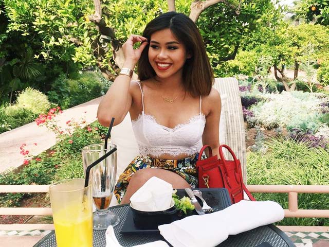 Phong cách sành điệu chuẩn "con nhà giàu" của em chồng Hà Tăng