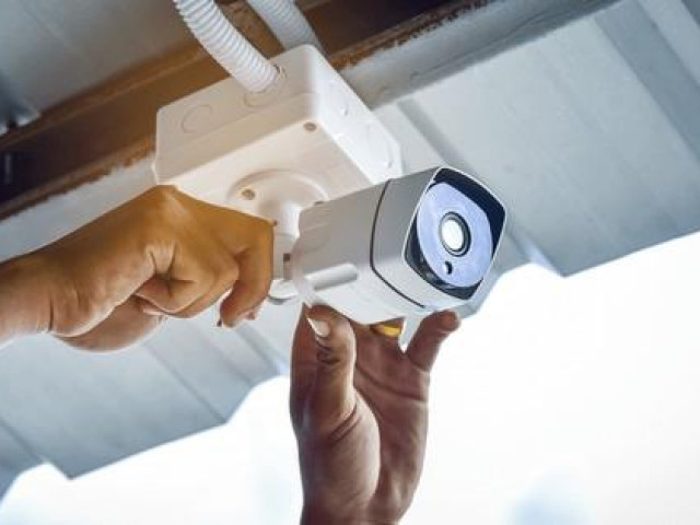 Lý do gắn camera an ninh ở nhà riêng cán bộ Ban Thường vụ Tỉnh ủy Sóc Trăng Lý do gắn camera an ninh ở nhà riêng cán bộ Ban Thường vụ Tỉnh ủy Sóc Trăng