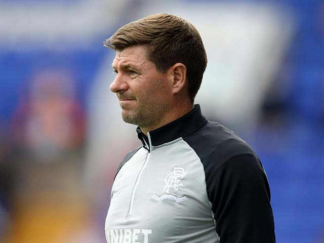 Bóng đá châu Âu khởi tranh: Đội Gerrard lập kỷ lục đặc biệt, đại tiệc bàn thắng ở League Cup