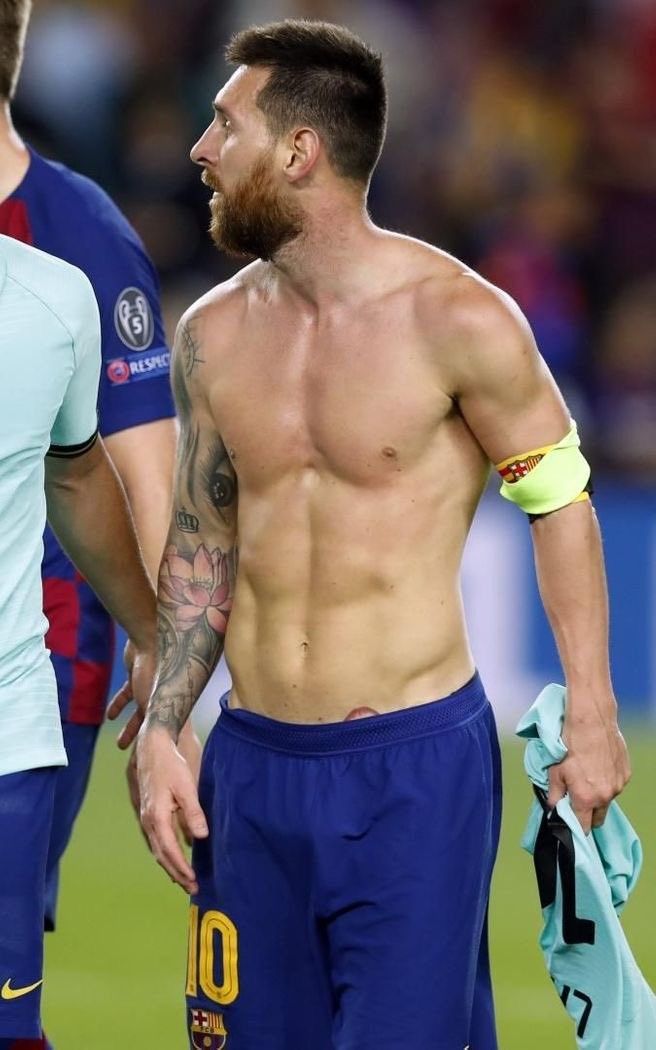Bí quyết body cường tráng của Messi - 2
