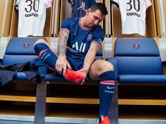 Siêu máy tính dự đoán Messi ghi bàn kém Mbappe, PSG vẫn hưởng lợi “khủng“