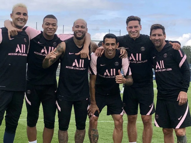 Messi khiến Mbappe và dàn SAO PSG “phát cuồng“, sếp lớn đau đầu vì điều này