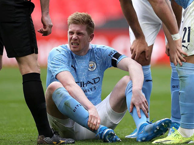 Man City có biến: “Át chủ bài“ De Bruyne tái phát chấn thương, Pep lo sốt vó