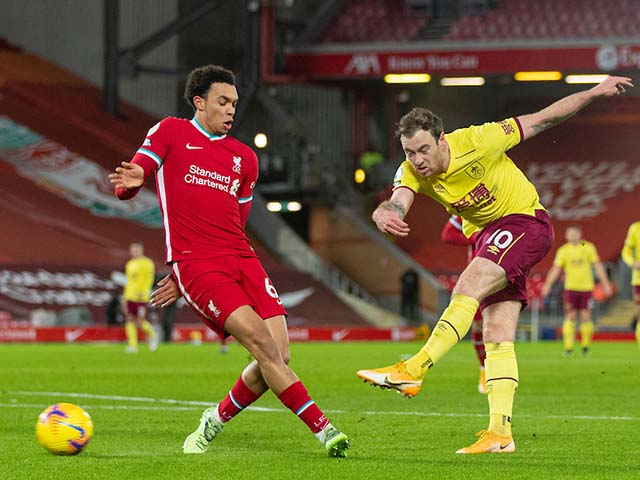 Trực tiếp bóng đá Liverpool - Burnley: “The Kop“ quyết đòi lại món nợ (Vòng 2 Ngoại hạng Anh)