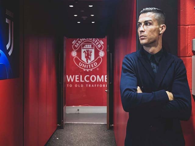 Tin mới nhất Ronaldo trở lại MU: Có đến sân cùng “Quỷ đỏ” đấu Wolves, mơ ngôi đầu NHA?