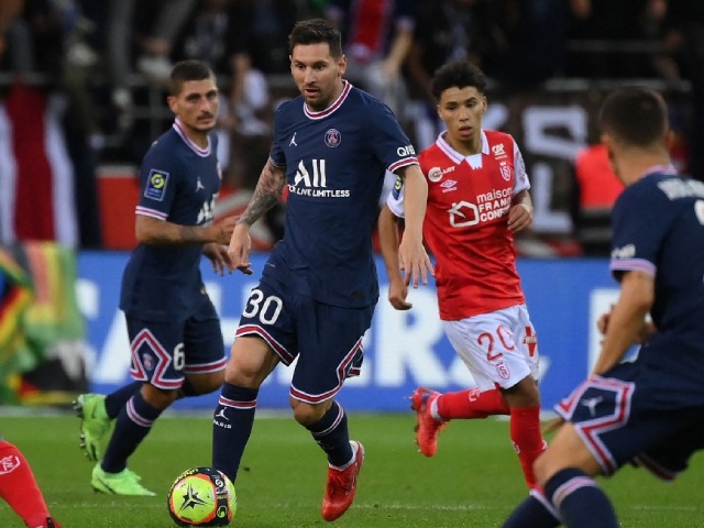 Messi ra mắt PSG bị “chặt chém“ nhiều nhất trận, nghi “giữ chân“ về đá cho Argentina