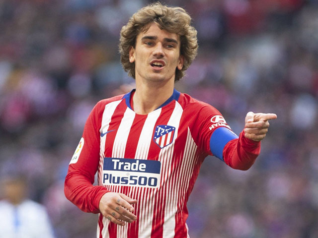 Barcelona cài điều khoản sốc vụ Griezmann, bị fan ví như “gã khờ“ chuyển nhượng