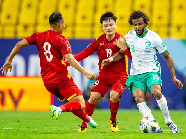 ĐT Việt Nam thua ngược Saudi Arabia: Quang Hải hay SAO nào đáng khen nhất?