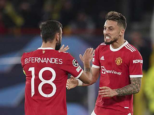 SAO MU Alex Telles ghi siêu phẩm hệt Robben, nhờ Fernandes chỉ đạo