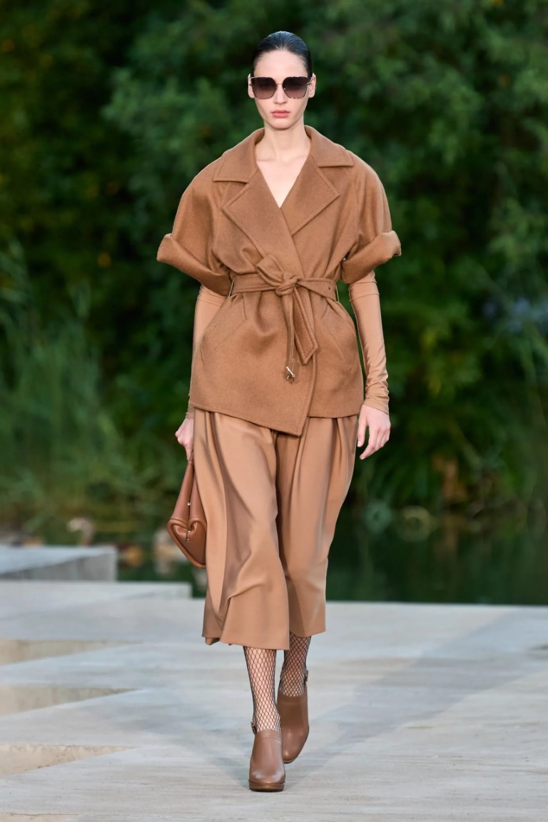 Max Mara đấu tranh cho quyền phụ nữ với bộ sưu tập Resort 2023 - 15