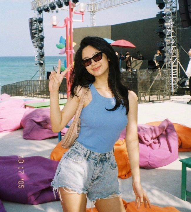 Hot girl Thanh Hoá mặc đồ bình dân vẫn sang chảnh, thu hút vạn người mê 15