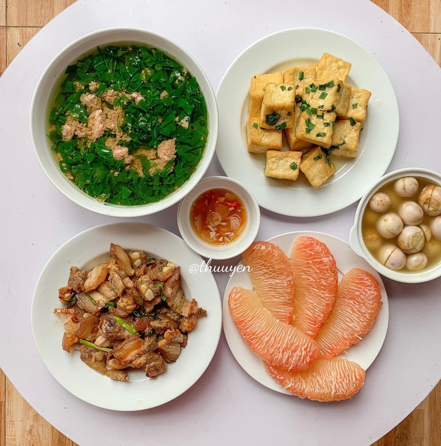 Hơn 50 mâm cơm gia đình 'Việt' ngon miệng lại dễ nấu trong ngày hè - 30