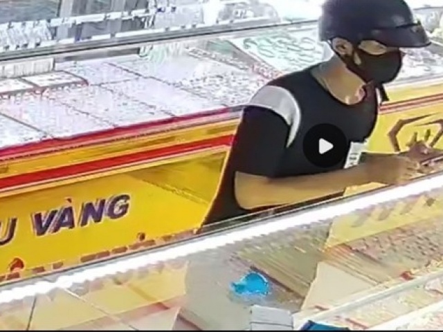 Bắt đối tượng cướp tiệm vàng giữa trung tâm Đà Nẵng