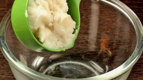 Tự chế kem dưỡng ẩm từ gel lô hội và dầu dừa - 3