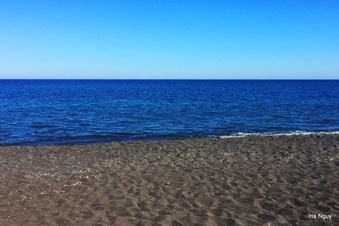 Santorini - Những điều nhất định phải biết về "hòn đảo của các thiên thần" - 21