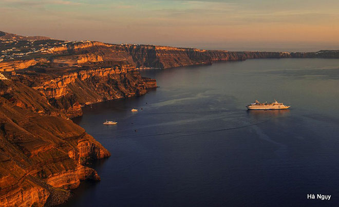Santorini - Những điều nhất định phải biết về "hòn đảo của các thiên thần" - 26