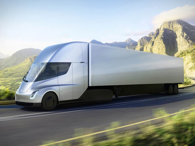 Xe đầu kéo Tesla chốt giá từ 3,4 tỷ đồng - 3