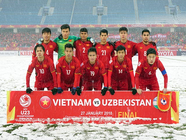 Đem U23 Việt Nam "săn v&agrave;ng" AFF Cup: Canh bạc của Park Hang Seo