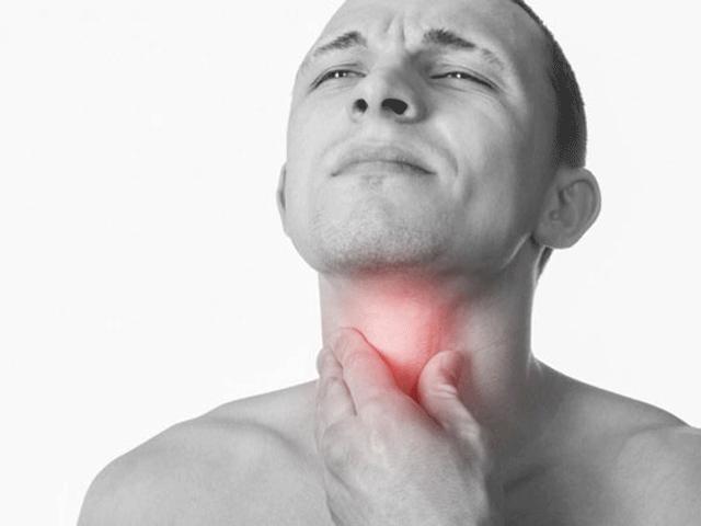 Nam giới sẽ tăng nguy cơ mắc ung thư khi có 2 thói quen này cùng lúc