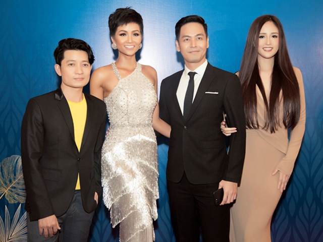 Mai Phương Thúy; "H'Hen Niê có chỉ số hình thể đẹp nhất từ trước tới nay"