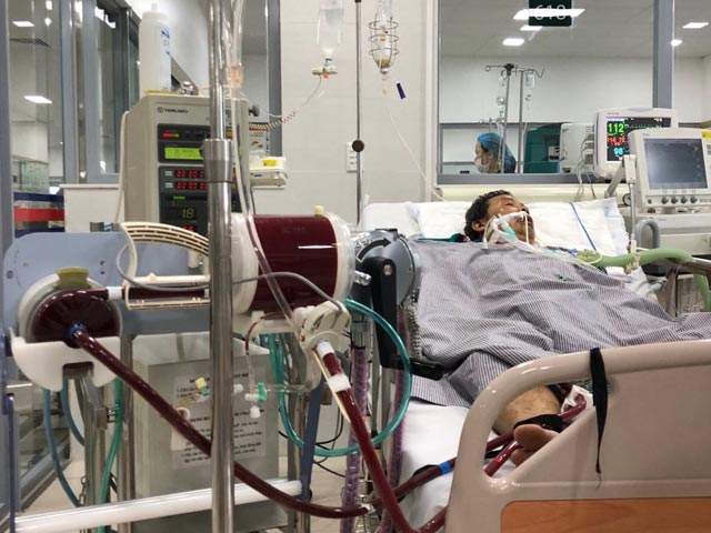 Hành trình 40 ngày đưa bác sĩ bị ngừng tuần hoàn từ cõi chết trở về