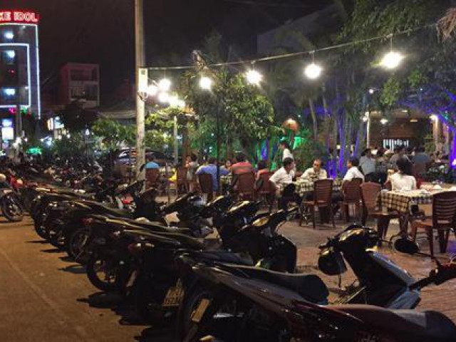 Thông tin bất ngờ vụ nhà hàng tính phí hấp gà 300.000 đồng/lần