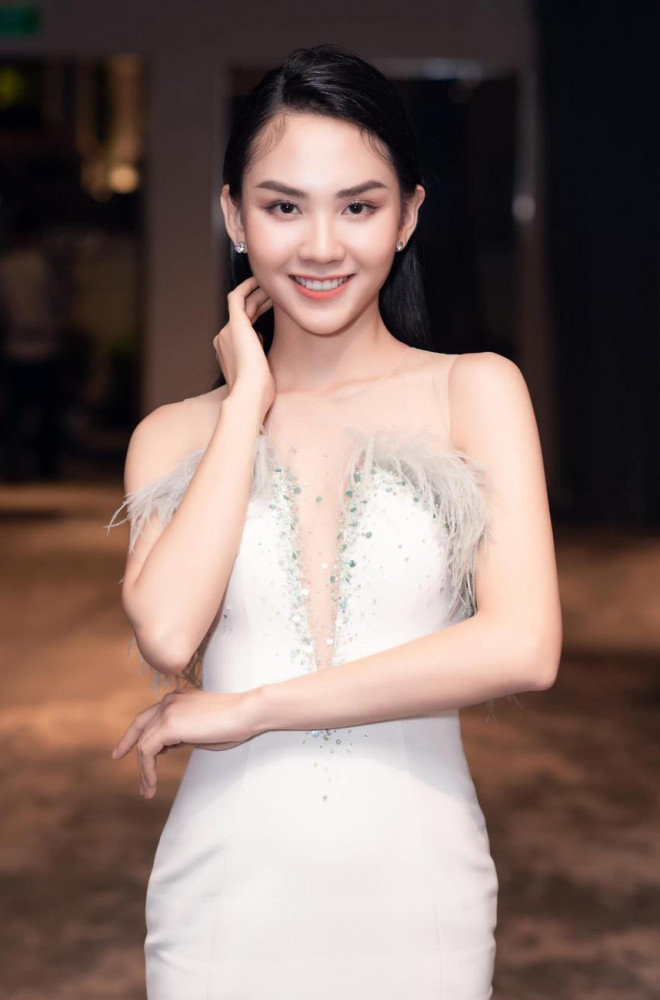 Người đẹp Nhân ái Huỳnh Nguyễn Mai Phương: Khi nhẹ nhàng như sương mai, khi sexy biến hóa - 13