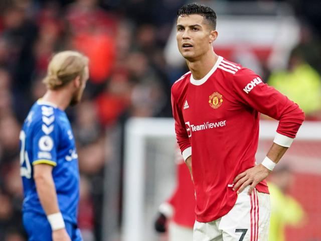 MU bật top 4, Man City thua 2 “ngựa ô” trên bảng xếp hạng Ngoại hạng Anh không VAR