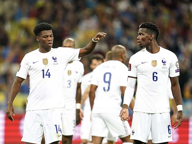 Pogba rực sáng đưa Pháp vô địch Nations League, fan MU trầm trồ xin mua người đá cặp