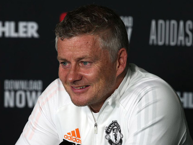 Trực tiếp họp báo MU đấu Tottenham: Chờ phản ứng Solskjaer trước ngày định đoạt
