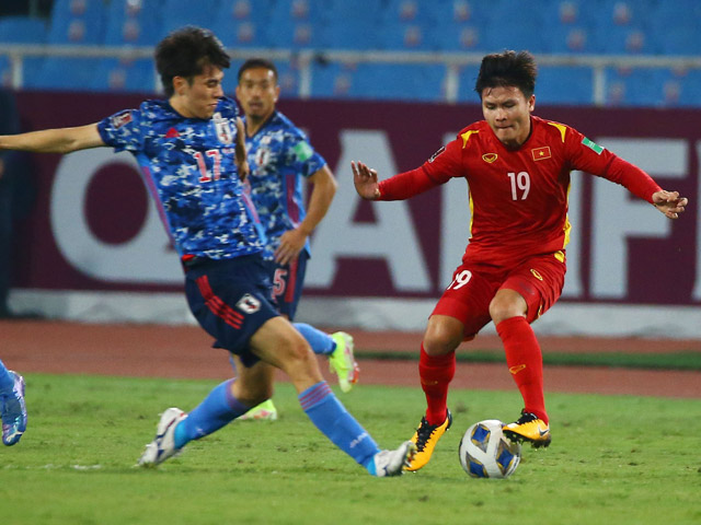 Quang Hải tả xung hữu đột trước Nhật Bản: Thừa sức để đá tại J-League