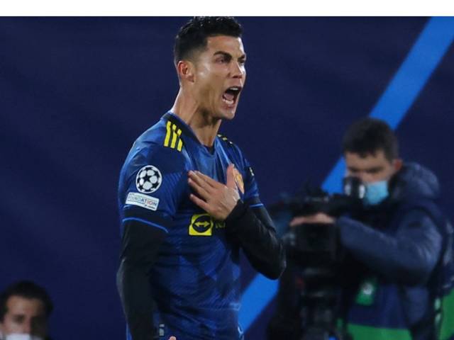 Ronaldo tỏa sáng cứu MU ở Cúp C1, chờ “xử“ nốt Chelsea cán mốc 800 bàn