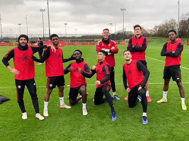 Ronaldo vui trở lại sau Quả bóng vàng, quyết tâm giúp MU phá dớp Arsenal
