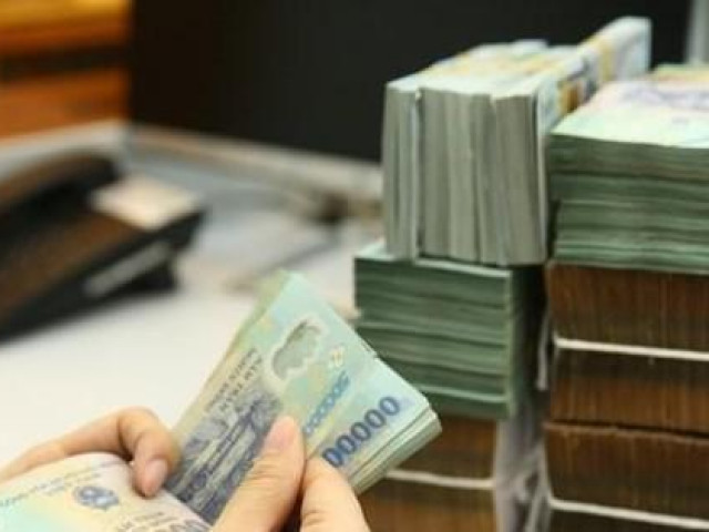 Đề nghị khởi tố 3 cán bộ ngân hàng liên quan vụ vỡ nợ hàng trăm tỷ đồng Đề nghị khởi tố 3 cán bộ ngân hàng liên quan vụ vỡ nợ hàng trăm tỷ đồng