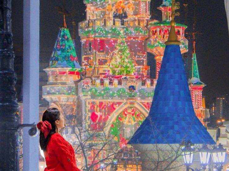 Lotte World “bật đèn“ đón Noel: Lâu đài rực rỡ vô vàn concept, cứ ngỡ lạc vào xứ cổ tích