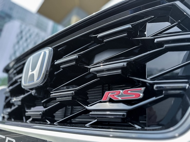Chi tiết mẫu xe Honda CR-V e:HEV RS, có giá bán 1,259 tỷ đồng - 9